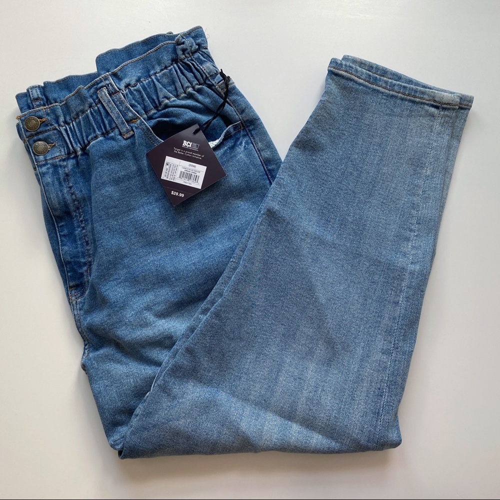 NWT - Ava & Viv High-Rise Paperbag Taper Jeans